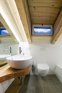 Ferienhaus in Hafling - Neue Badezimmer