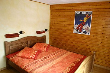 Ferienhaus in Crans Montana-Aminona - Blick in die Schlafzimmer