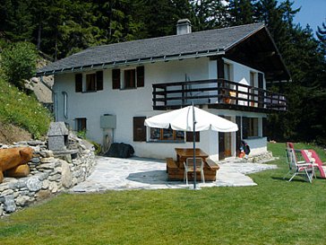 Ferienhaus in Crans Montana-Aminona - Das Ferienhaus im Sommer