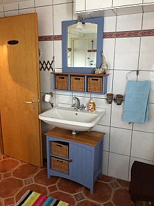 Ferienhaus in Crans Montana-Aminona - Badezimmer im EG