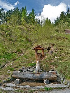 Ferienhaus in Lermoos - Brunnen am Ferienhaus