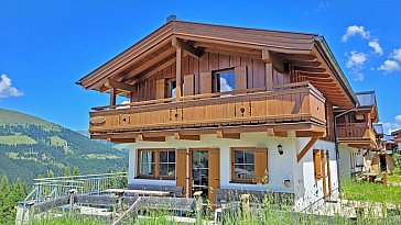 Ferienhaus in Hochkrimml - Das Chalet im Sommer