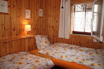 Ferienwohnung in Leukerbad - Zimmer obere Wohnung