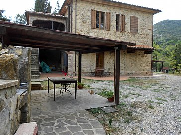 Ferienwohnung in Ravi - Terrasse