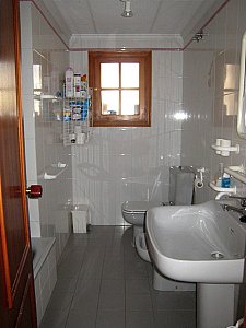 Ferienwohnung in Torrevieja - Bad - Badewanne, WC, Bidet