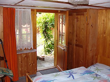 Ferienwohnung in Brienz - Ausgang zum Sitzplatz