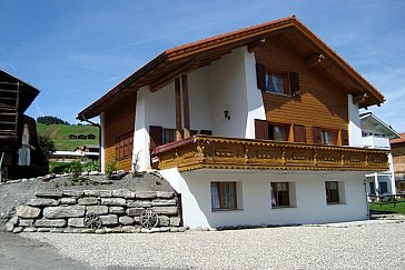 Ferienwohnung in Lumbrein - Casa Tscharescha Aussenansicht