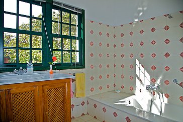 Ferienhaus in Los Llanos de Aridane - Bad mit Wanne, Bidet, WC