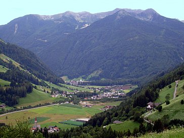 Ferienwohnung in Ahrntal - Aussicht ins Tal