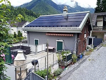 Ferienhaus in Schwanden - Terrasse