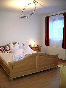 Ferienwohnung in Samnaun-Compatsch - 4-Zimmerwohnung - Schlafzimmer
