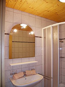 Ferienwohnung in Samnaun-Compatsch - 3-Zimmerwohnung - Bad