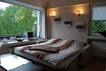 Ferienwohnung in Seefeld - Im Sofa integriertes Doppelbett (1,80 m)