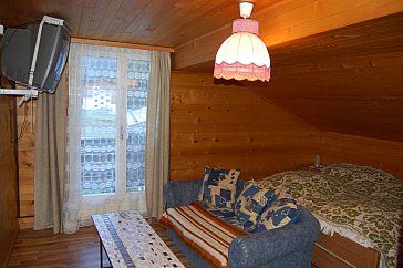 Ferienhaus in Saas-Grund - Blick in die Schlafzimmer