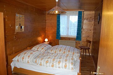 Ferienhaus in Saas-Grund - Blick in die Schlafzimmer