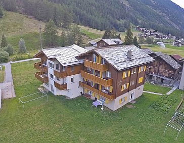 Ferienhaus in Saas-Grund - Chalet Saas Grund im Sommer