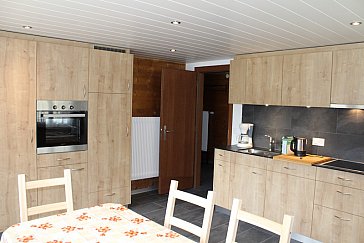 Ferienhaus in Saas-Grund - Küchenzeile im 2.OG