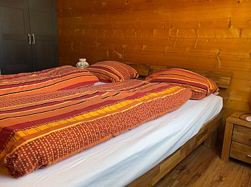 Ferienhaus in Saas-Grund - Blick in die Schlafzimmer