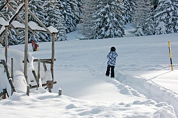 Ferienhaus in Valbella - Weg zur nahen Skipiste