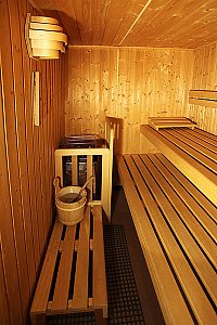 Ferienwohnung in Kappl - Unser Haus hat eine Sauna und eine Infrarotkabine