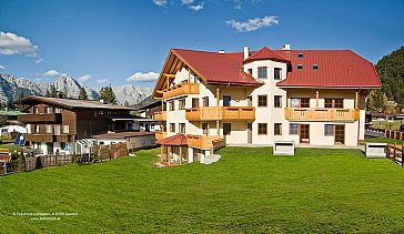 Ferienwohnung in Seefeld - Sommeransicht Appart Charlotte exclusiv