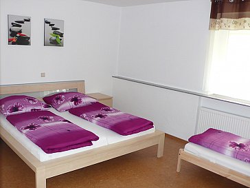 Ferienwohnung in Rheinhausen - Schlafzimmer Süd OG