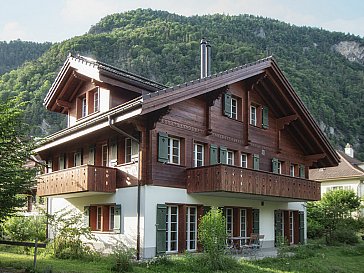 Ferienwohnung in Interlaken - CityChalet Apartment Alpenrose