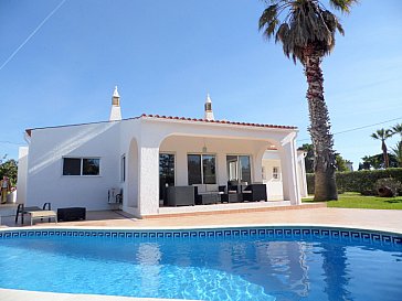 Ferienhaus in Carvoeiro - Hauptansicht