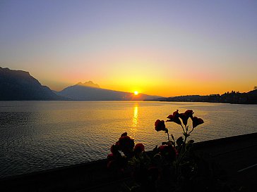 Ferienwohnung in Weggis - Aussicht auf See und Berge