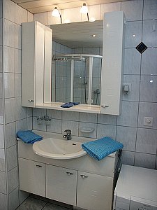 Ferienwohnung in Weggis - WC, Dusche, Waschmaschiene