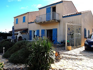 Ferienhaus in St. Pierre la Mer - Haus mit Garten