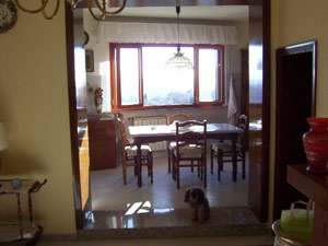 Ferienwohnung in Petroio - Blick in die Küche
