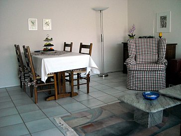 Ferienwohnung in Ascona - Esstisch