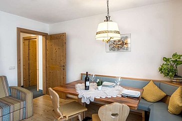 Ferienwohnung in Wolkenstein in Gröden - Wohnung B – Nr. 8/9 (4-6 Personen)