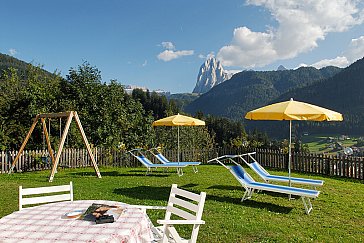 Ferienwohnung in St. Ulrich in Gröden - Residence Sassela in herrlicher Panoramalage