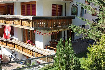 Ferienwohnung in Grächen - Balkon und Sitzplatz