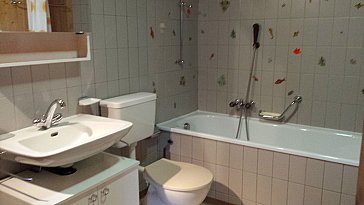 Ferienhaus in Bürchen - Badezimmer