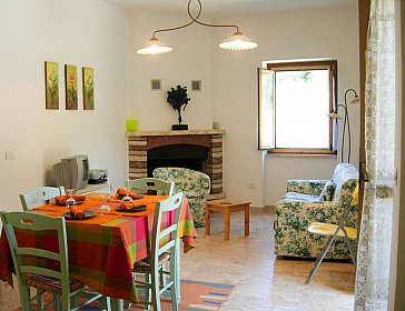 Ferienwohnung in Montecchio - Casa l'Erba