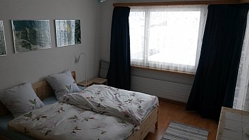 Ferienwohnung in Samedan - Schlafzimmer