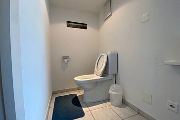 Ferienwohnung in Schwanden - Separates WC
