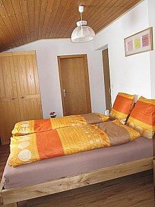 Ferienwohnung in Lenzerheide - Schlafzimmer