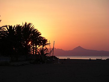 Ferienhaus in Dénia - Sonnenuntergang am Strand