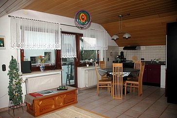 Ferienwohnung in Stockach - Küche mit Essbereich
