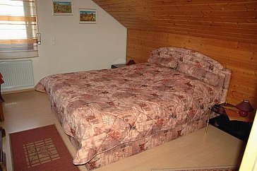 Ferienwohnung in Stockach - Schlafzimmer mit Doppelbett