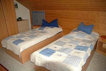 Ferienwohnung in Stockach - Schlafzimmer mit 2 Einzelbetten