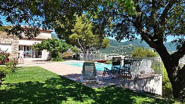 Ferienhaus in Cavalaire sur Mer - Villa mit 5 D-Schlafzimmern