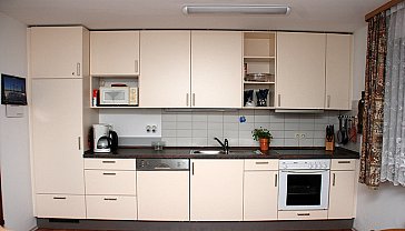Ferienwohnung in Bingen bei Sigmaringen - Sehr gut ausgestattete Küchenzeile, Spülmaschine