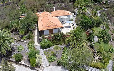 Ferienhaus in Tijarafe - Helikopterbild von Süden