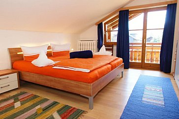 Ferienwohnung in Oberstdorf - Modernes Schafzimmer