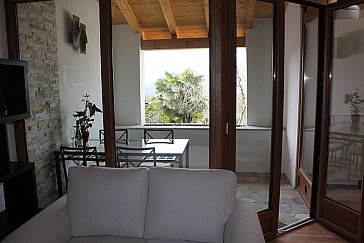 Ferienwohnung in Porto Valtravaglia - Pergola